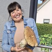 Glückspilz findet Riesenschwammerl