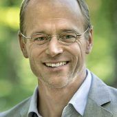 Pädagogik-Professor verteidigt unangesagte Ex