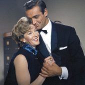 Miss Moneypenny und Pepper Potts: Berühmte Kino-Sekretärinnen