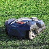 Nachtfahrverbot für Mähroboter