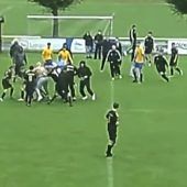 Selbst im Jugendfußball verrohen die Sitten