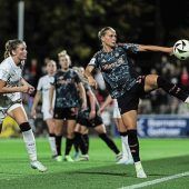 3:2! Bayern-Frauen sind Spitzenreiter