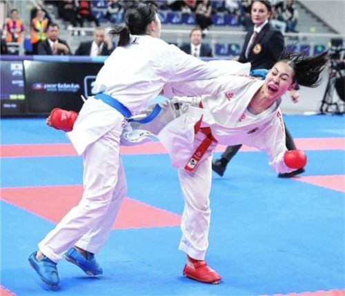 Alexandra Wolf (rechts) zeigte in Jesolo ihr Talent und belohnte sich mit Silber.Foto Gitti Kraußer/BKB