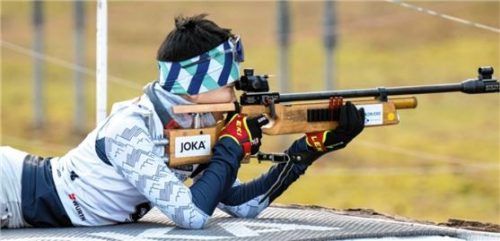 Attila Rosee vom SC Eisenärzt siegte zum Auftakt des Deutschen Schülercups im Schießen. Foto Ernst Wukits