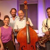 „Swing it up“ füllt Spendensau