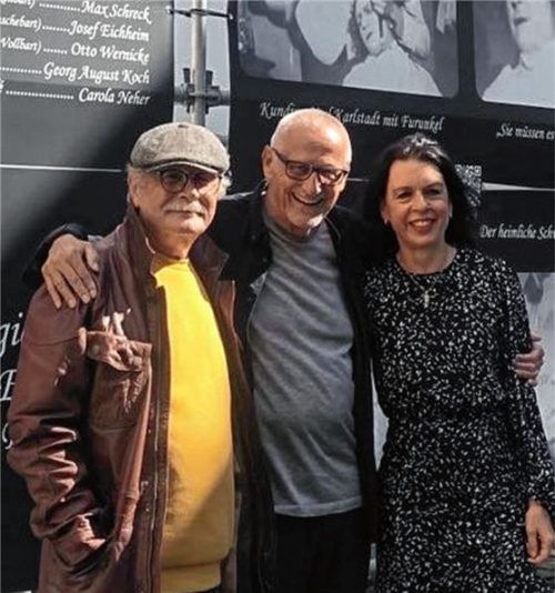 Bei der Filmpräsentation: Ausstellungsmacher Peter Syr, Konstantin Wecker und Sabine Rinberger, Direktorin des Valentin-Karlstadt-Musäums.Foto meindl