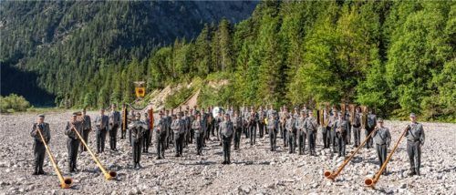Das Gebirgsmusikkorps Garmisch-Partenkirchen tritt im Kurhaus auf. Foto re
