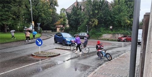 Der Weg für Kinder zur Luitpold-Grundschule sorgt weiterhin für Diskussionen. Foto Hadersbeck