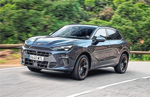 Flaggschiff bei Cupra: Das Familien-SUV Terramar ist das neue Topmodell der Spanier und wird zum Start mit einer Leistung zwischen 150 und 272 PS sowohl als Verbrenner als auch mit Elektro-Unterstützung als Hybrid angeboten. Foto Cupra