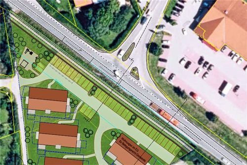 Gegenüber des Lidl-Discounters und an der Staatsstraße 2095 sollen an der Eggerichstraße vier Mehrfamilienhäuser mit 36 Mietwohnungen gebaut werden. Foto  Zandl
