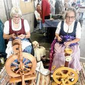 Einblick in geschickte Handarbeiten