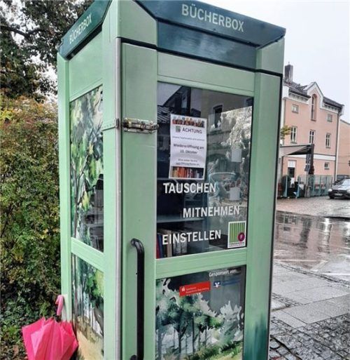 Leseratten können aufatmen: die Aiblinger Bücherbox hat wieder geöffnet. Foto re