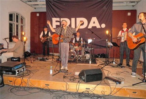 Markus Frischs komplette Frida-Band zeigte ihr Können. Foto jaensch