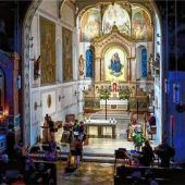 Mariensingen für den guten Zweck in Pang