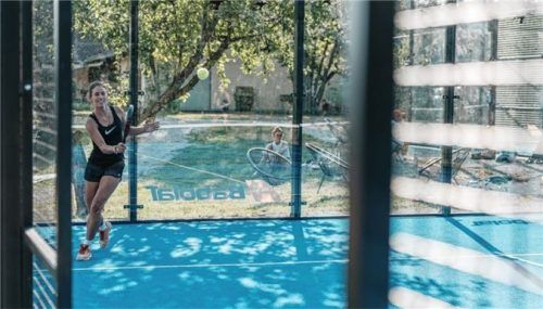 Neu: Neben dem TC Töging ist eine Padel-Tennis-Anlage aufgebaut. Fotos Tourismusverband Inn-Salzach