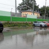 Die Pfütze am Bahnhof soll weg