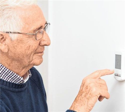 Was will einem der Heizungsthermostat sagen? Für die richtige Einstellung hilft es, die Symbole auf dem Thermostat zu kennen. Foto HighwayStarz/Panthermedia