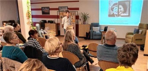 Zahlreiche Interessierte nahmen an der Veranstaltung teil. Foto re