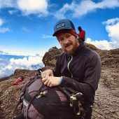 Mit Schulterprothese in die Steilwand