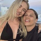 Sam Kerr im Babyglück