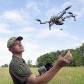 Deutschland liefert 4000 KI-Drohnen