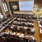 Verklagt, verzagt, vertagt