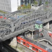 Hackerbrücke baufällig