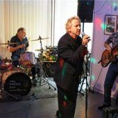 Koriander spielen Punkrock im Foyer 33