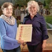 Heidi Gaube ist neues Ehrenmitglied