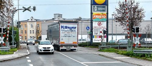 Bruckmühler Bürger brachten bei der Bürgerversammlung auch die Verkehrssituation rund um den Gewerbepark zur Sprache. Foto  Neuwirth