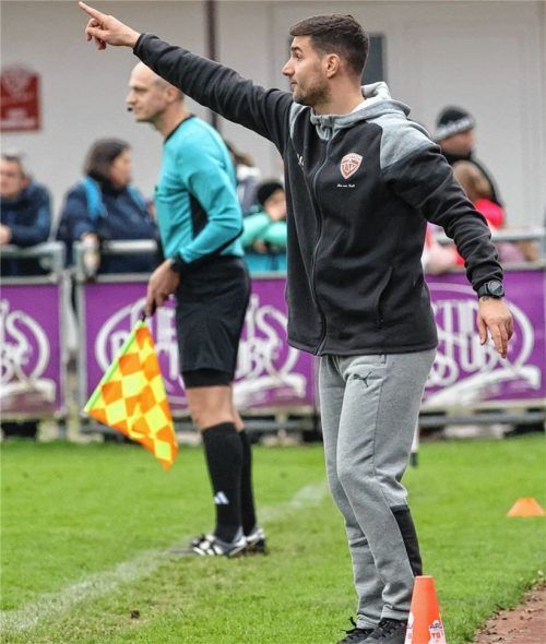 Buchbachs Trainer Aleksandro Petrovic möchte nach einem „unfassbaren Jahr“ einen positiven Abschluss.Foto Michael Buchholz