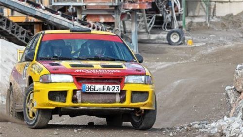 David Auer trat zusammen mit Felix Löfflmann im Mitsubishi Evo 3 seines Großvaters Franz an.Foto Hans-Joachim Bittner