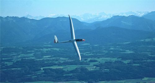 Der Fliegerclub Condor e.V. aus Antersberg blickt auf eine erfolgreiche Segelflugsaison zurück.Foto re