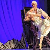 Rasante Ballettshow mit Biss