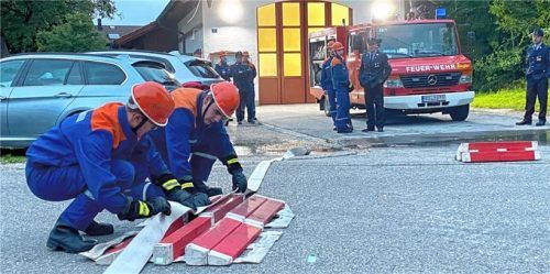 Die Mitglieder der Freiwilligen Feuerwehr Waith können sich über eine Erweiterung und Modernisierung ihres Gerätehauses mit einem Finanzvolumen von 600000 Euro freuen. Foto Neuwirth