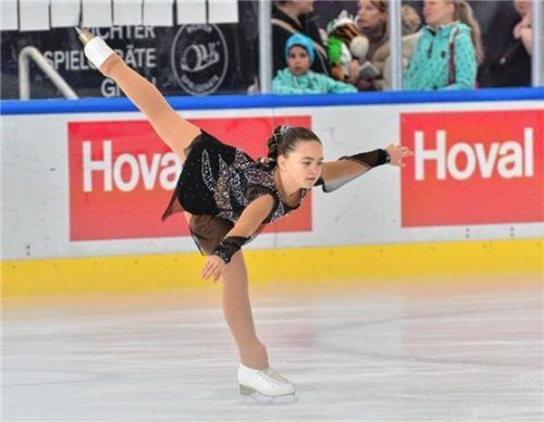 Maia Barleben erkämpfte mit ihrer Kunstläufer-Kür den dritten Platz.Foto mk-sportphoto