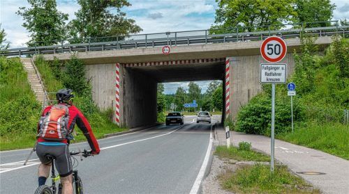 Mit der Zustimmung des Fernstraßen-Bundesamtes ist ein weiterer Meilenstein erreicht, um den Durchstich unter die A8 realisieren zu können. Foto Thomae