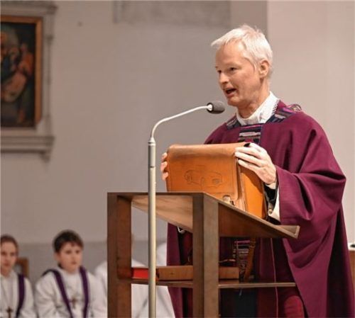 Monsignore Thomas Schlichting ringt in Rosenheim um eine Lösung, wie mit dem Gedenken an Missbrauchs-Skandale umzugehen ist. Foto schlecker