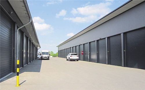 Nicht schön, aber praktisch: Garagenparks sollen auch in Deutschland mehr und mehr zum Inventar gehören. Foto Daniel T. Borger/Real Estate Advisory Services