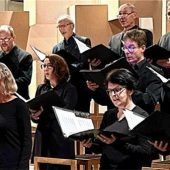 Klangkathedralen mit Chorgesang und Orgelklang