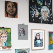 Schüler stellen ihre Abschlusswerke aus