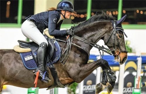 Verena Haller mit Luftikus Brilliant siegte nach Stechen.Foto Hans Weitz