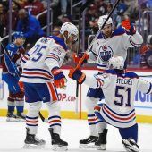 Oilers siegen weiter