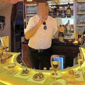 Beamter mit Nebengeschäften