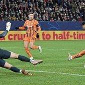 Bayern malocht sich in die Top 8
