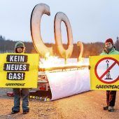 Greenpeace protestiert gegen Gasbohrung