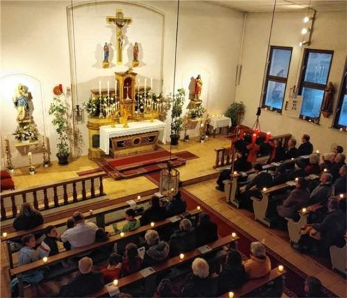 Adventssingen in der Heiligen Bruder Konrad Kapelle. Foto josef sedlbauer