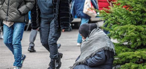 Alle Jahre wieder kommen mit den Christkindlmärkten auch die Bettler (Symbolbild). Foto Imago