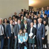 Warenhaus ein Treffpunkt für Einheimische und Geflüchtete