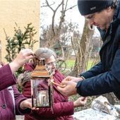 Eine kleine Feier für ein bedeutendes Licht